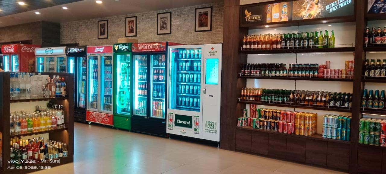 Phoenix vending machine at location