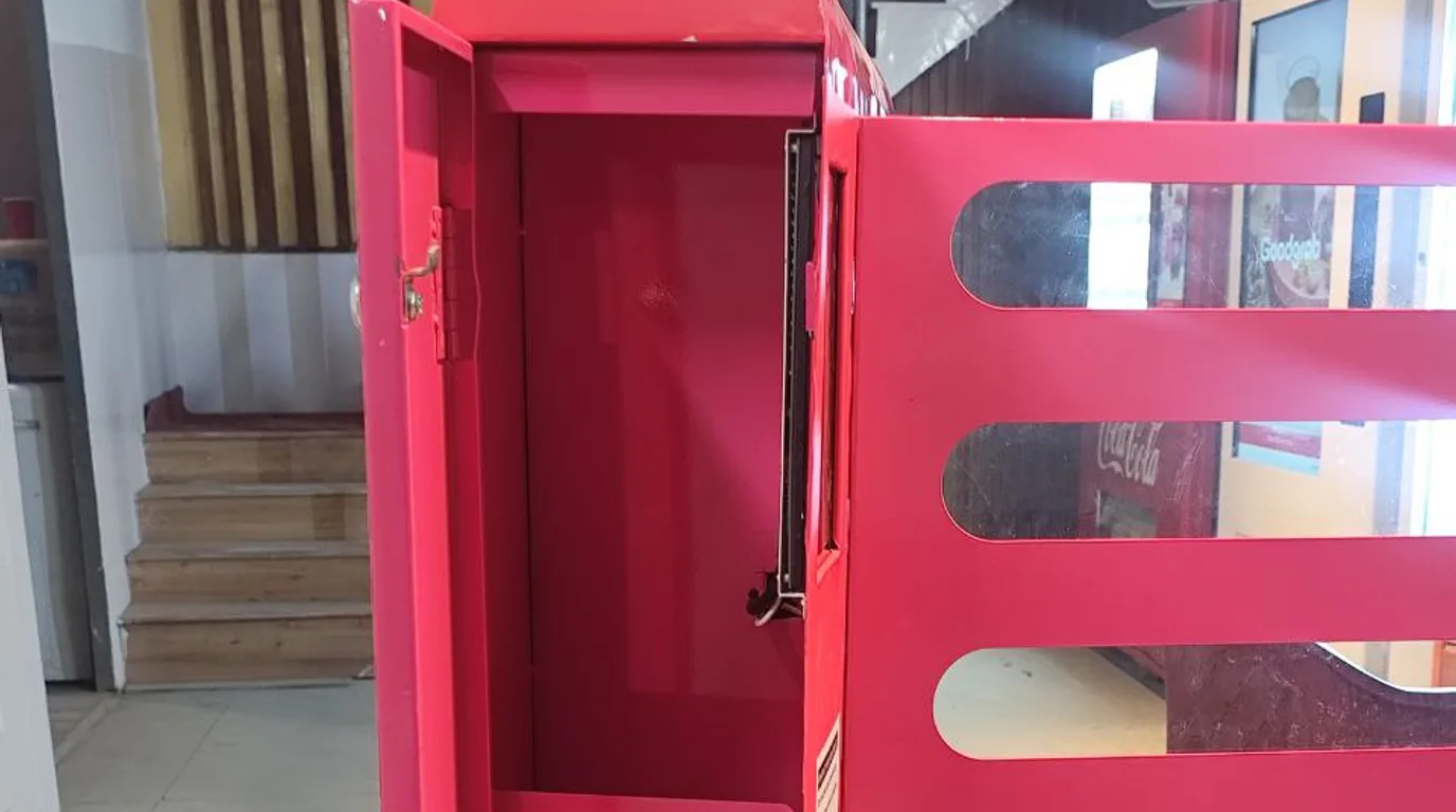How to Reset a Vending Machine & Card Reader