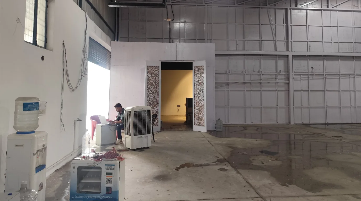 Modern Illinois city and factory scenes with sleek vending machines